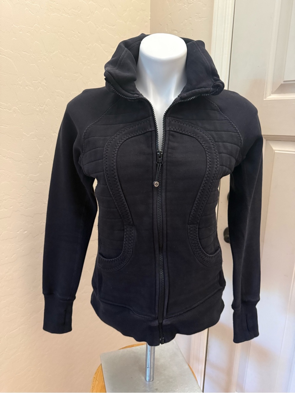 Lululemon Women's Jacket